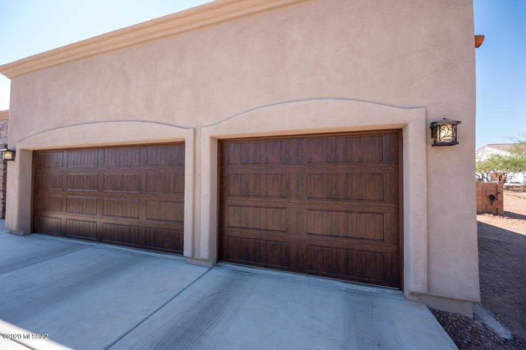 407 Camino Agua Fria Rio Rico, AZ 85648 - Photo 5 of 41