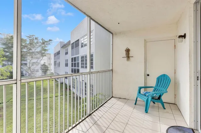 $1,800 | 6850 Royal Palm Boulevard, Unit G 208, Margate, FL 33063