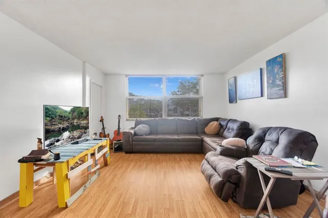 $1,800 | 6850 Royal Palm Boulevard, Unit G 208, Margate, FL 33063