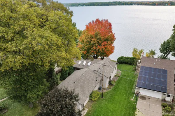 $875,000 | 8580 215th Street North, Forest Lake, MN 55025