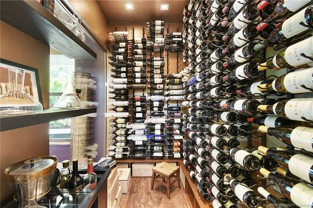 $1,625,000 | 314 Southeast Pelican Drive, Stuart, FL 34996