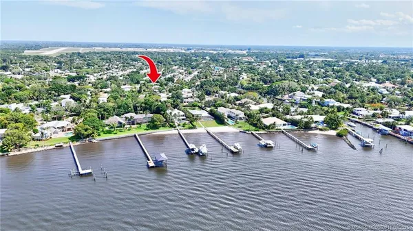 $1,450,000 | 314 Southeast Pelican Drive, Stuart, FL 34996