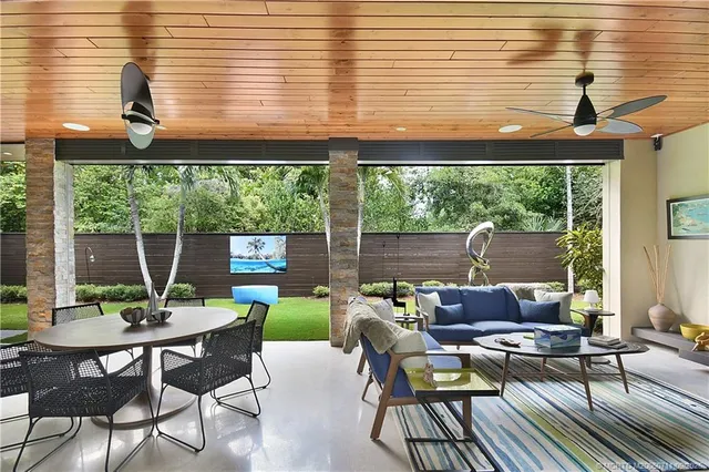 $1,625,000 | 314 Southeast Pelican Drive, Stuart, FL 34996