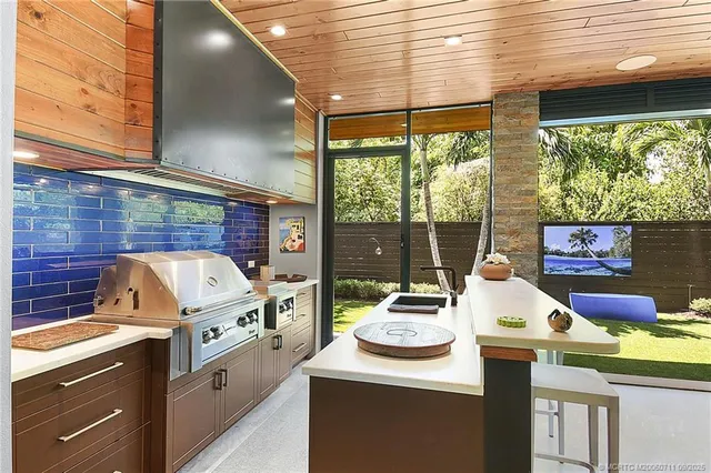 $1,625,000 | 314 Southeast Pelican Drive, Stuart, FL 34996