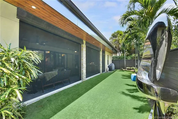 $1,450,000 | 314 Southeast Pelican Drive, Stuart, FL 34996