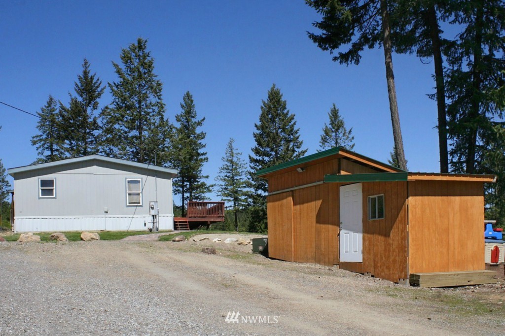 9616 East Ruff Lane Chattaroy, WA 99003 - Photo 13 of 15 Gallery Image 13