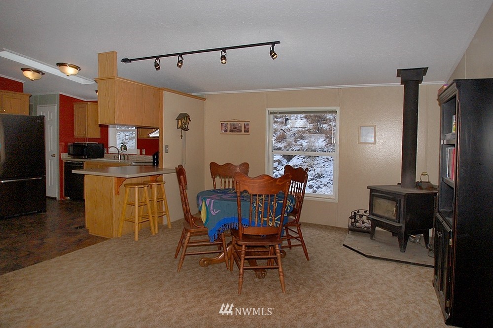 9616 East Ruff Lane Chattaroy, WA 99003 - Photo 6 of 15 Gallery Image 6