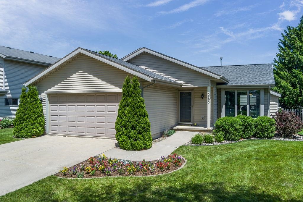 3533 Stonebridge Drive Madison, WI 53719 - Photo 1 of 43