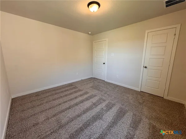 $284,900 | 310 University Avenue, Troy, TX 76579