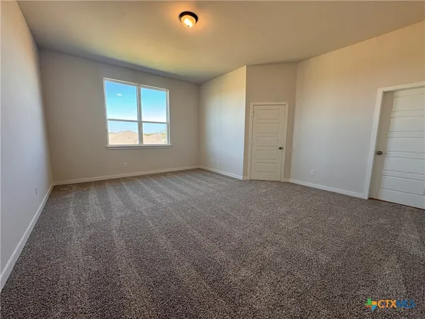 $284,900 | 310 University Avenue, Troy, TX 76579