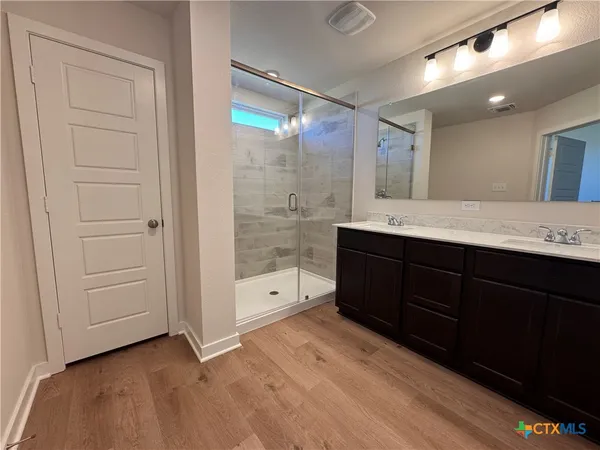 $284,900 | 310 University Avenue, Troy, TX 76579