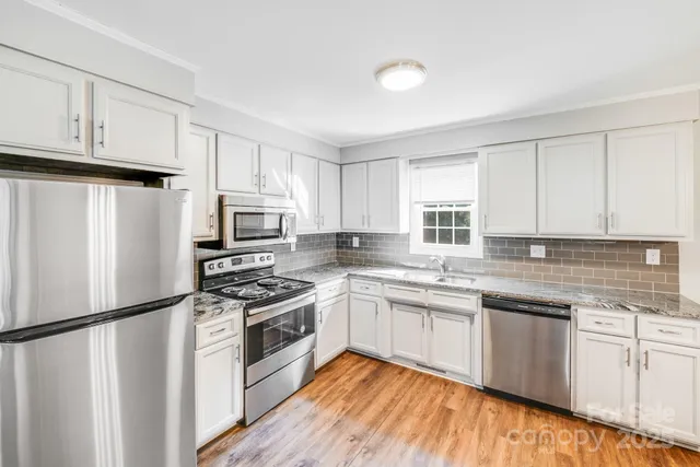 $377,000 | 8079 Optimist Club Road, Denver, NC 28037