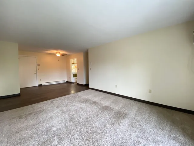 $1,831 | 119 Eastern Avenue, Unit 301, Manchester, NH 03104