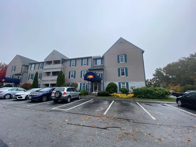 $1,831 | 119 Eastern Avenue, Unit 301, Manchester, NH 03104