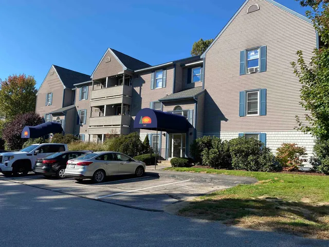 $1,831 | 119 Eastern Avenue, Unit 301, Manchester, NH 03104