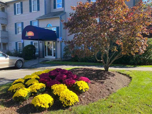 $1,831 | 119 Eastern Avenue, Unit 301, Manchester, NH 03104