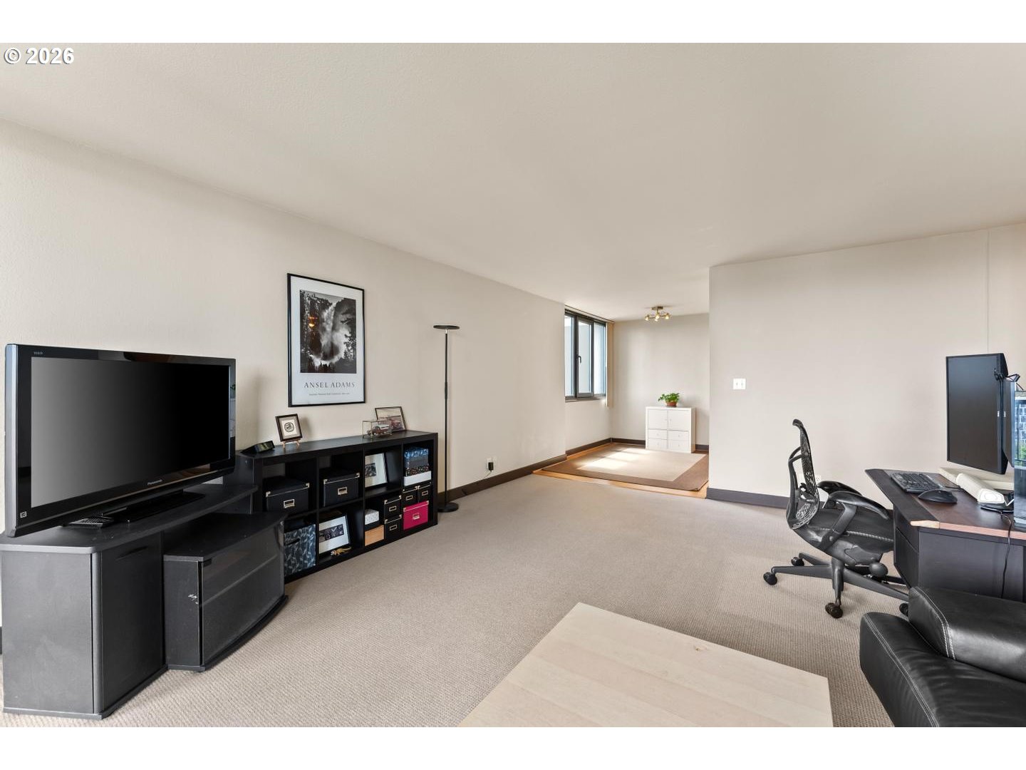 255 Southwest Harrison Street, Unit 11H Portland, OR 97201 - Photo 6 of 31 Gallery Image 6