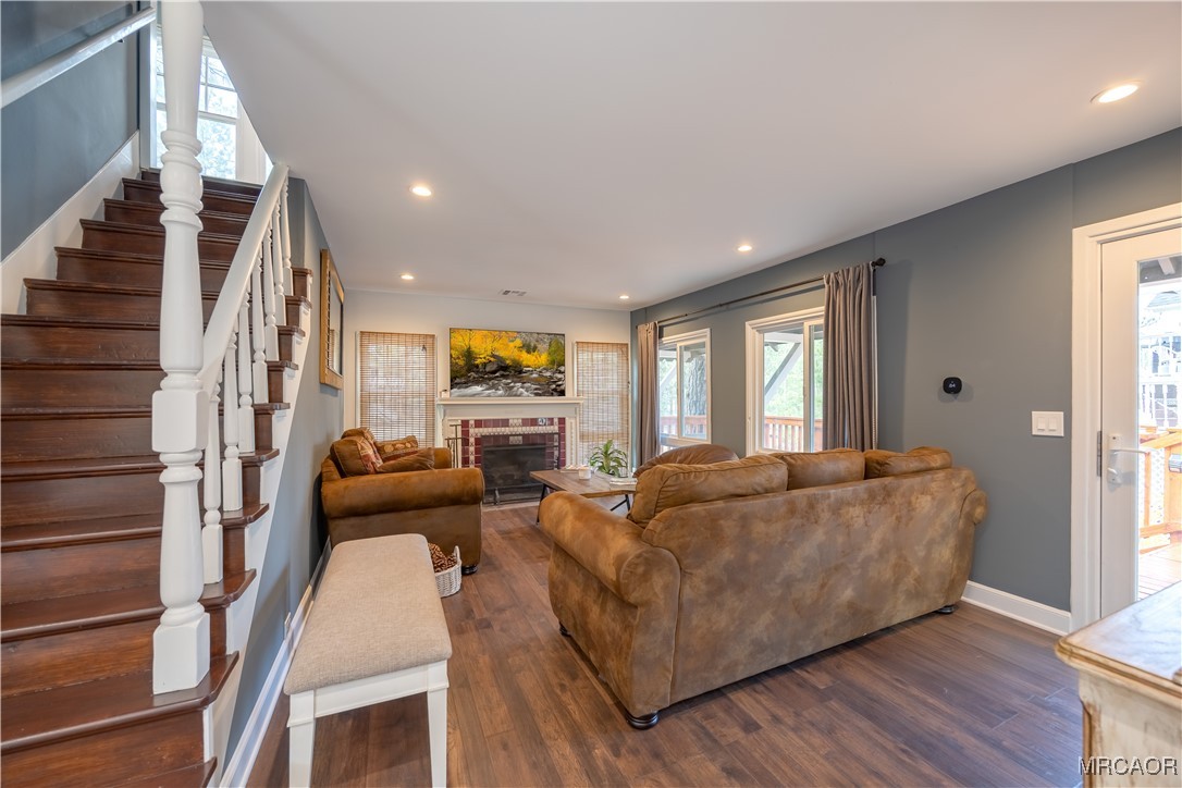 195 Elgin Road Big Bear Lake, CA 92315 - Photo 7 of 40 a living room with furniture and a large window