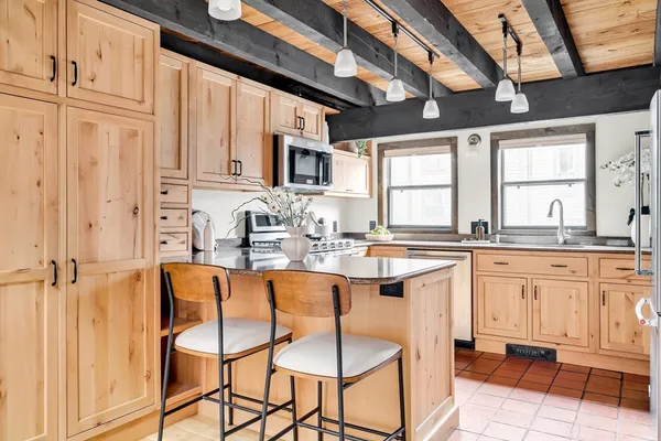 $1,490,000 | 36 Irving Street, Unit 6, Cambridge, MA 02138