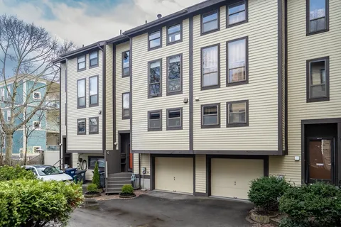 $1,490,000 | 36 Irving Street, Unit 6, Cambridge, MA 02138