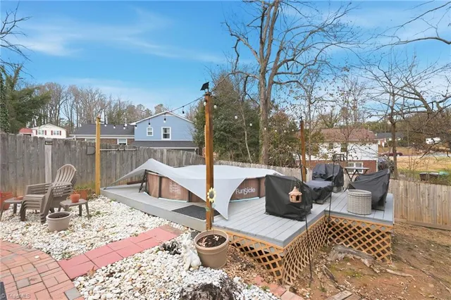 $239,900 | 2005 Carlisle Way, High Point, NC 27265