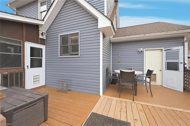 $239,900 | 2005 Carlisle Way, High Point, NC 27265