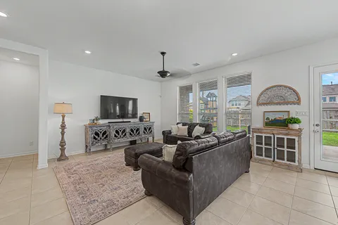 $375,000 | 3015 Velda May Drive, Richmond, TX 77406