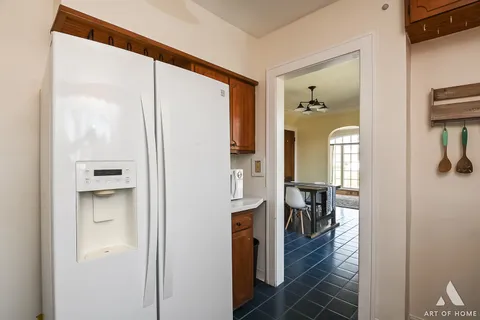 $575,000 | 19 West Hattendorf Avenue, Roselle, IL 60172