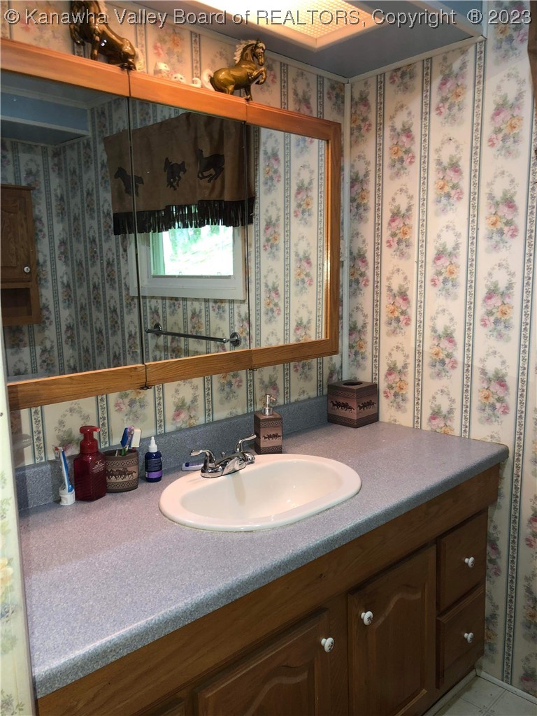 1851 Elk Fork Road Gay, WV 25244 - Photo 10 of 22 Gallery Image 10