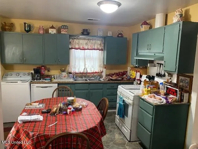 $119,500 | 337 East Missouri Avenue, Crenshaw, MS 38621