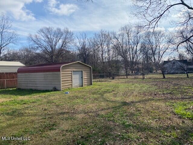 337 East Missouri Avenue Crenshaw, MS 38621 - Photo 27 of 31 Shed
