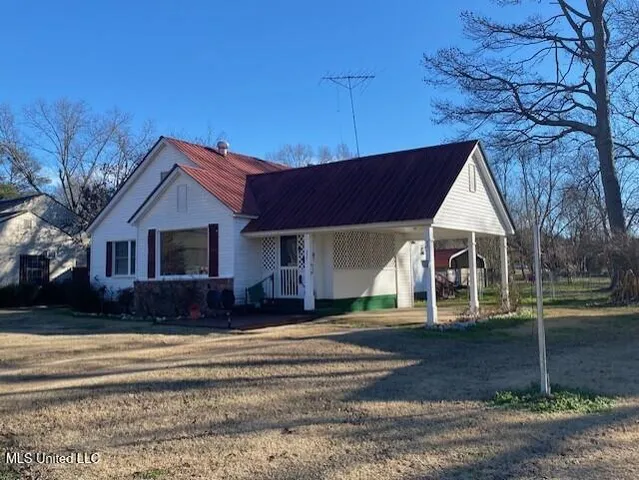 $119,500 | 337 East Missouri Avenue, Crenshaw, MS 38621