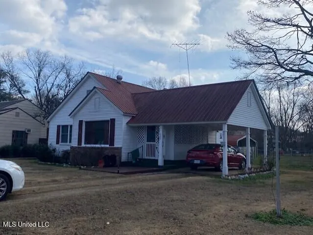 $119,500 | 337 East Missouri Avenue, Crenshaw, MS 38621