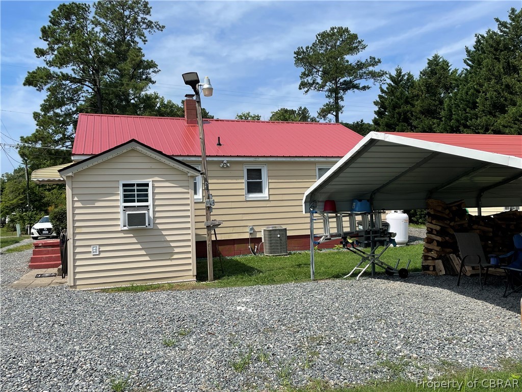 482 Centerville Road Shacklefords, VA 23156 - Photo 4 of 24 Gallery Image 4