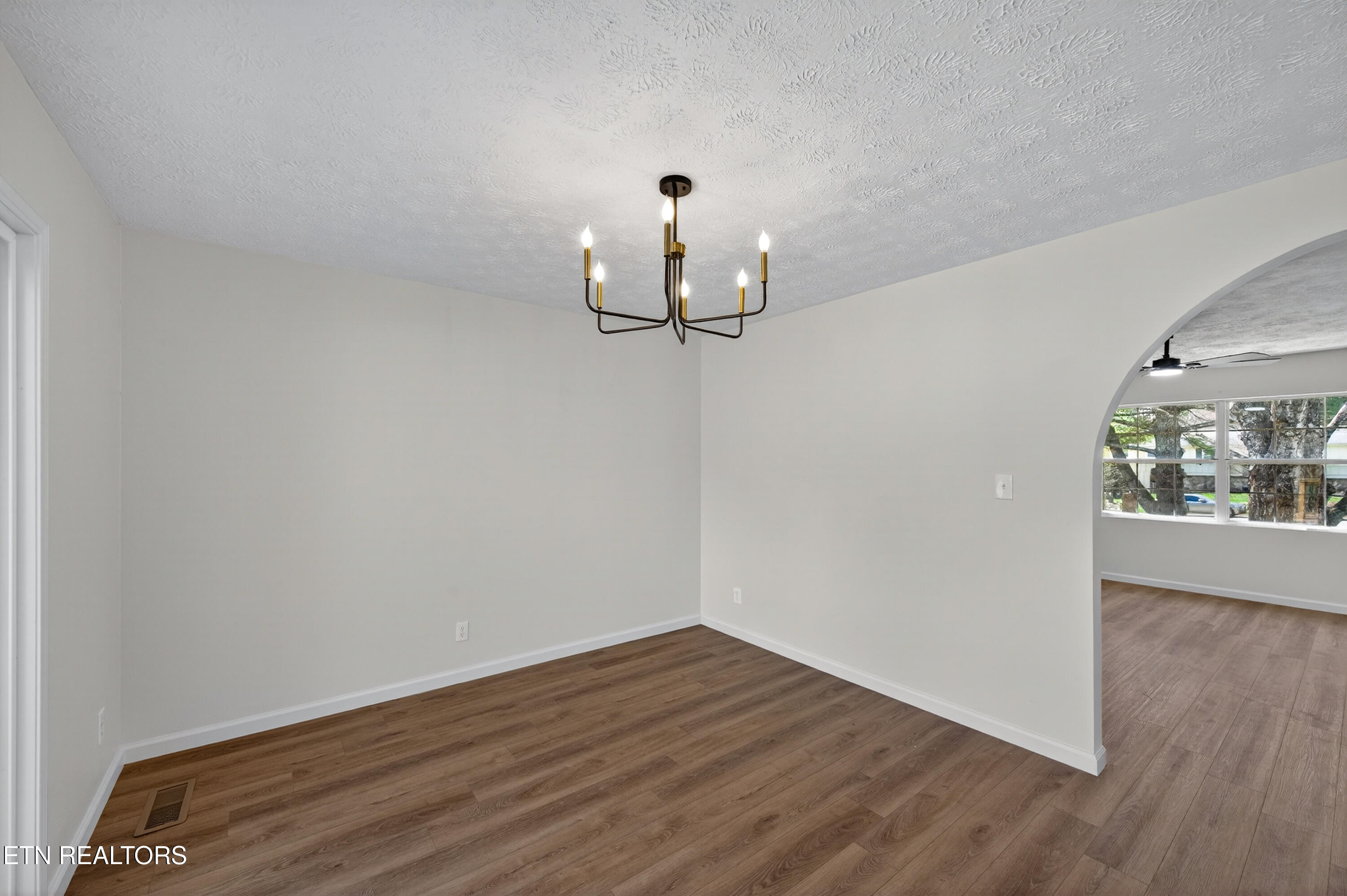 1205 Hoss Road Powell, TN 37849 - Photo 24 of 59 DSC_4118