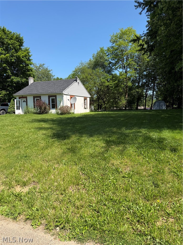 465 2nd Street Southwest Brewster, OH 44613 - Photo 2 of 8