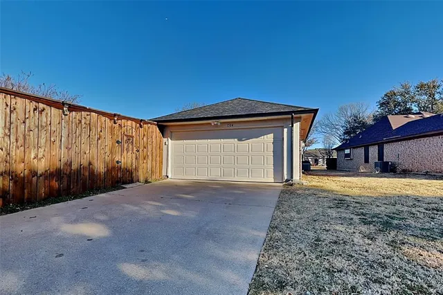 $2,250 | 1504 Sunflower Drive, Allen, TX 75002