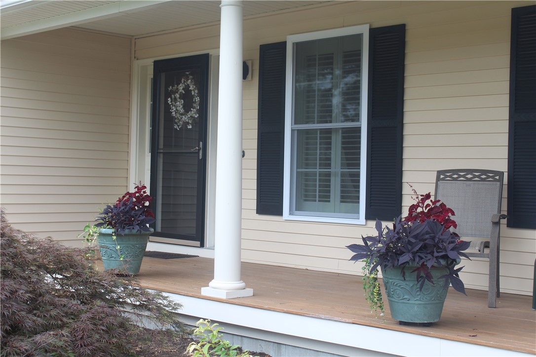 95 Roland Robinson Way North Kingstown, RI 02852 - Photo 17 of 19 Front porch