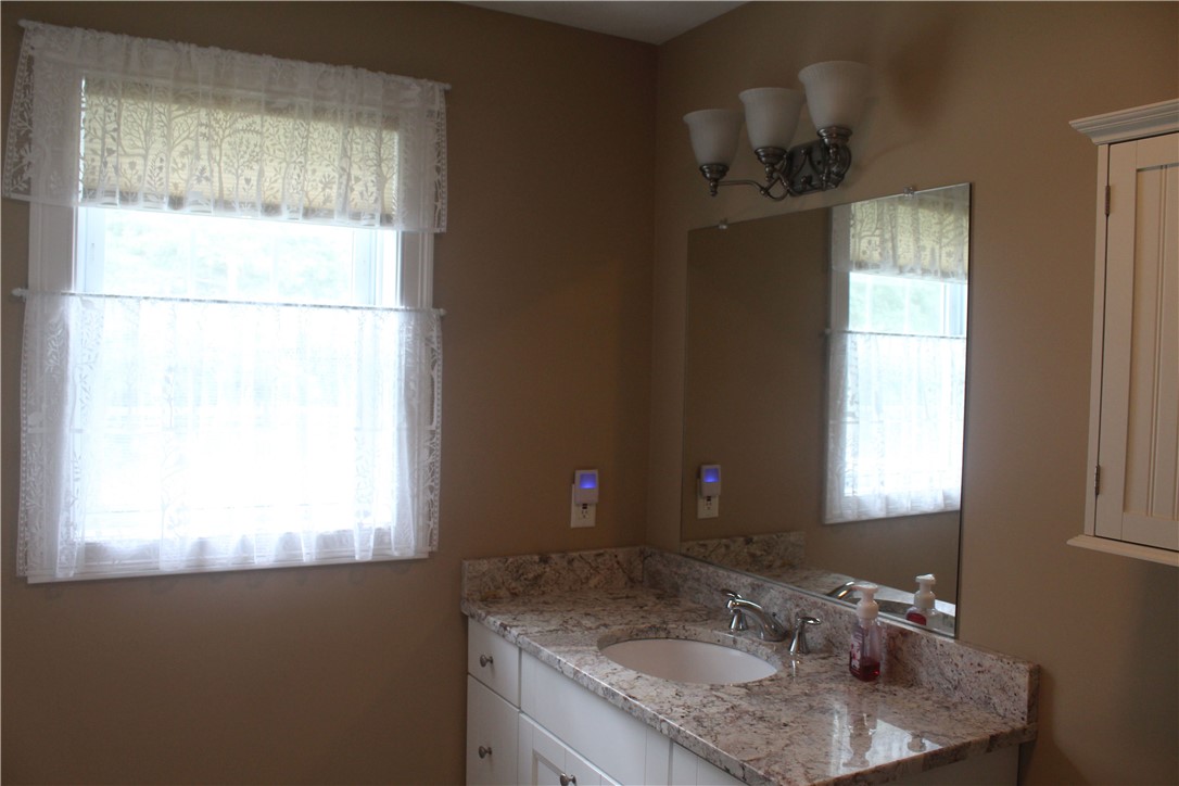 95 Roland Robinson Way North Kingstown, RI 02852 - Photo 9 of 19 Master Bath