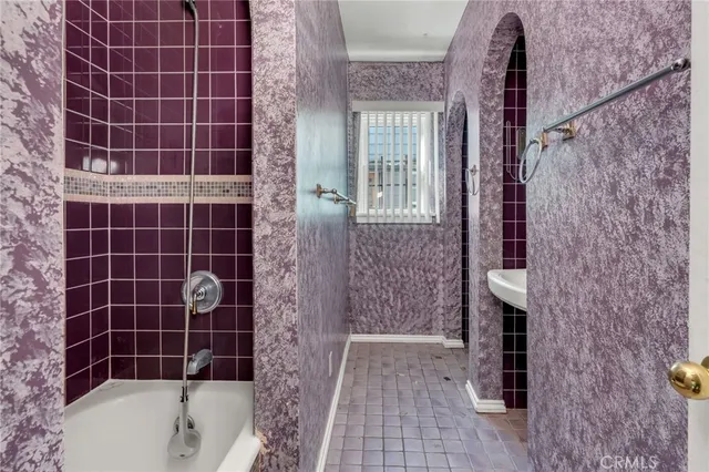 $599,000 | 471 East Platt Street, Long Beach, CA 90805