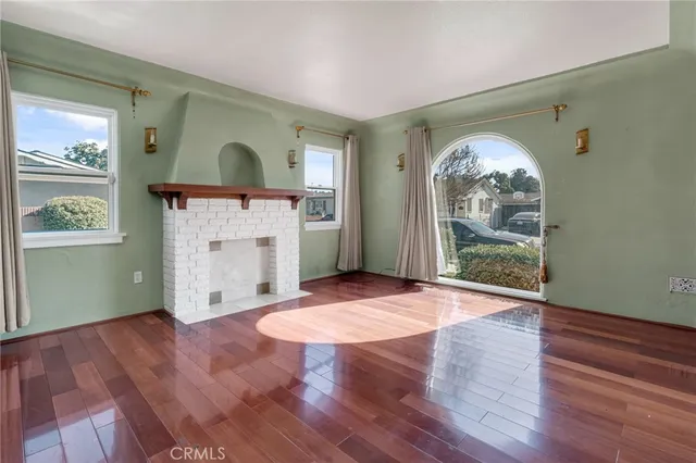 $599,000 | 471 East Platt Street, Long Beach, CA 90805