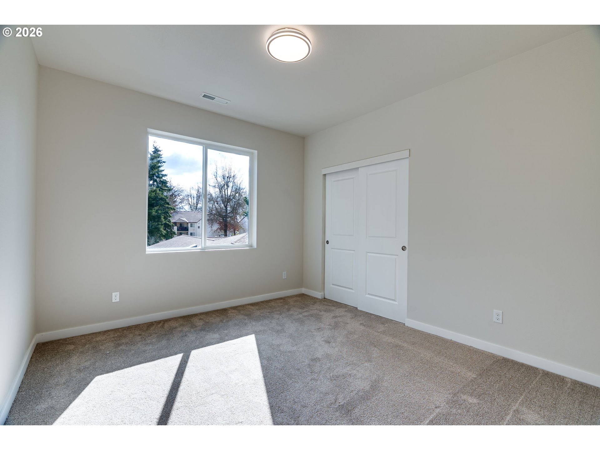28683 Southwest Canyon Creek Road Wilsonville, OR 97070 - Photo 27 of 37 Bedroom