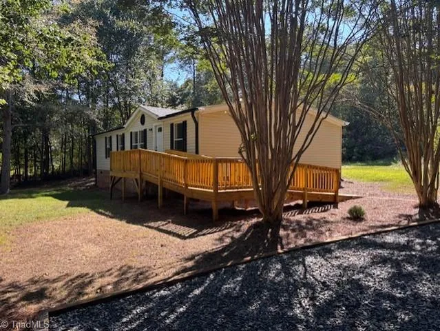 $245,500 | 318 Saddlebrook Drive, Summerfield, NC 27358