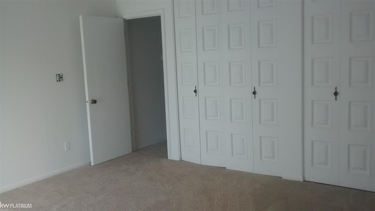 7261 Flamingo Road Algonac, MI 48001 - Photo 22 of 23 31293435-21.JPG