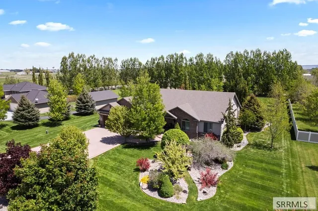 $968,000 | 1595 North 760 East, Shelley, ID 83274