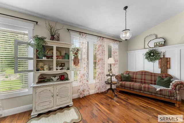 $968,000 | 1595 North 760 East, Shelley, ID 83274