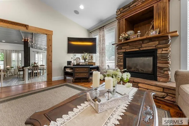 $968,000 | 1595 North 760 East, Shelley, ID 83274