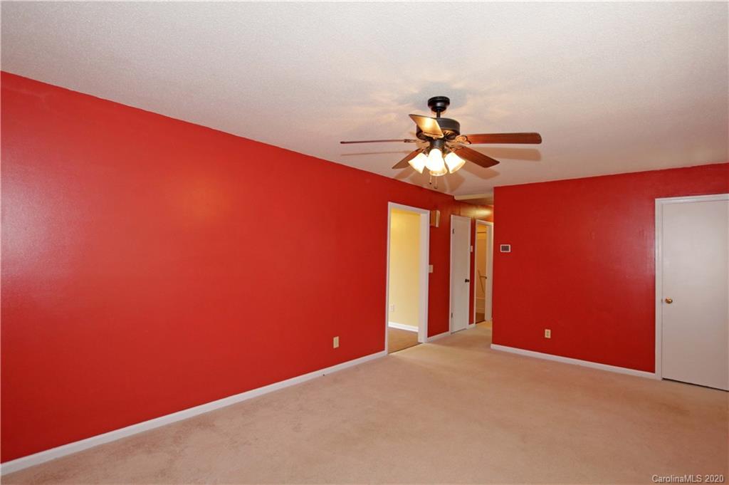 232 Sain Road Statesville, NC 28625 - Photo 10 of 32 Gallery Image 10