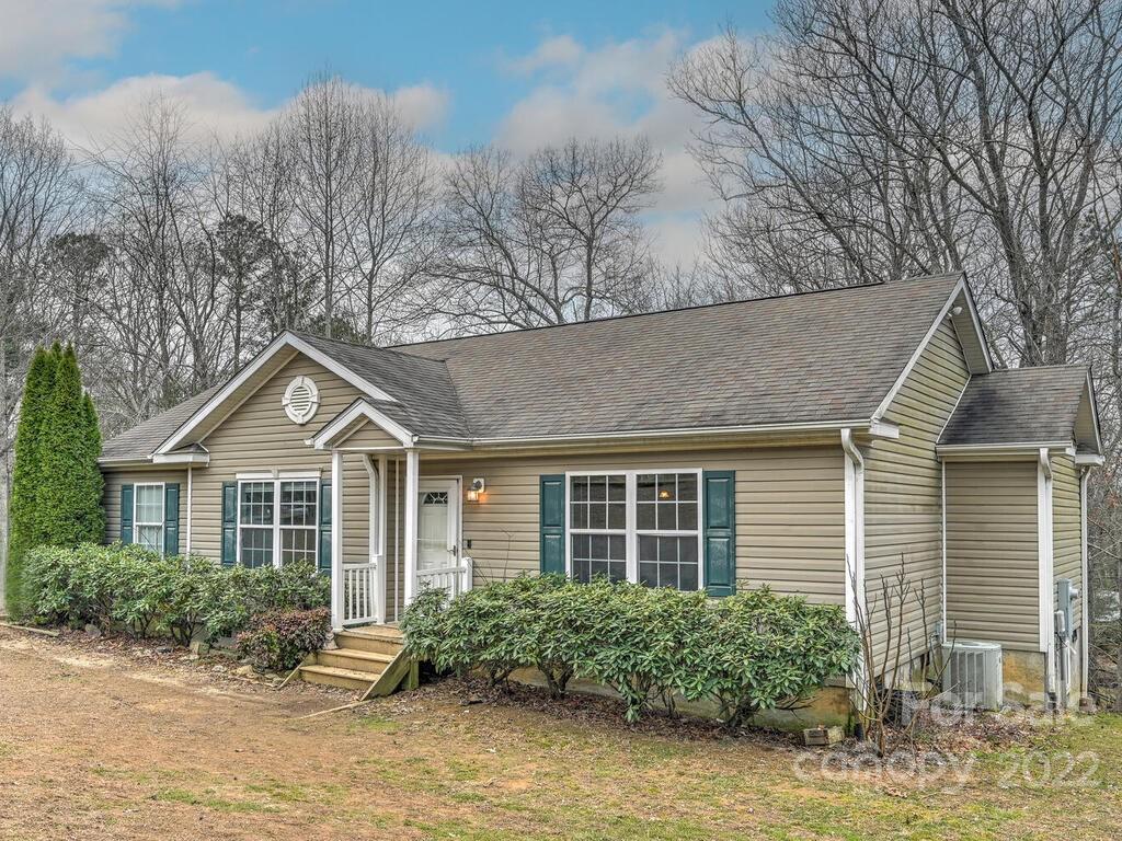 180 Weston Road Arden, NC 28704 - Photo 2 of 30 Gallery Image 2