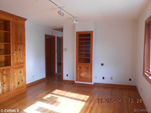 6216 Swanson Road Richmond, VA 23225 - Photo 3 of 10 Gallery Image 3